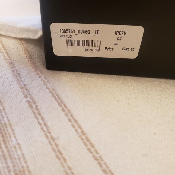 Versace Slides Cerise - Picture 4 of 5